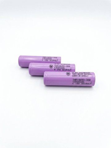 Акумулятор Li-ion Samsung INR18650-30Q 3000 mAh (15A / 20A) 26020 фото